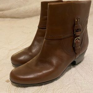Clarks Women’s Boots